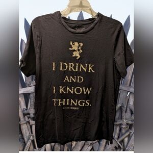 Game of Thrones. I Drink And Know Things graphic print T-shirt